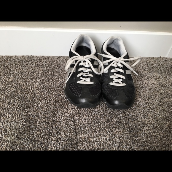 Skecher shoes - Picture 2 of 7